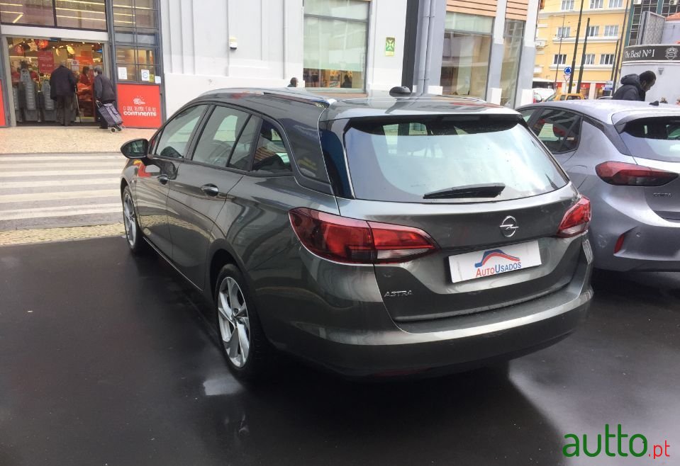 2021' Opel Astra Sports Tourer photo #2
