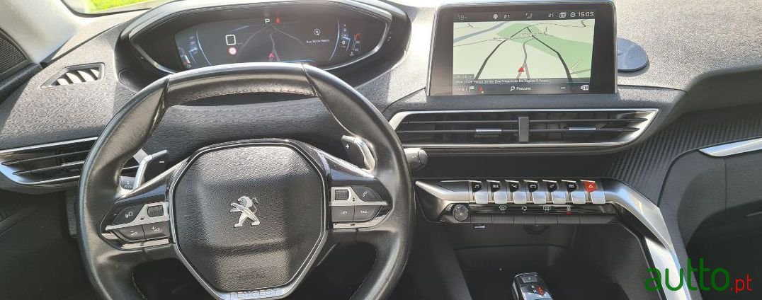 2017' Peugeot 3008 photo #3