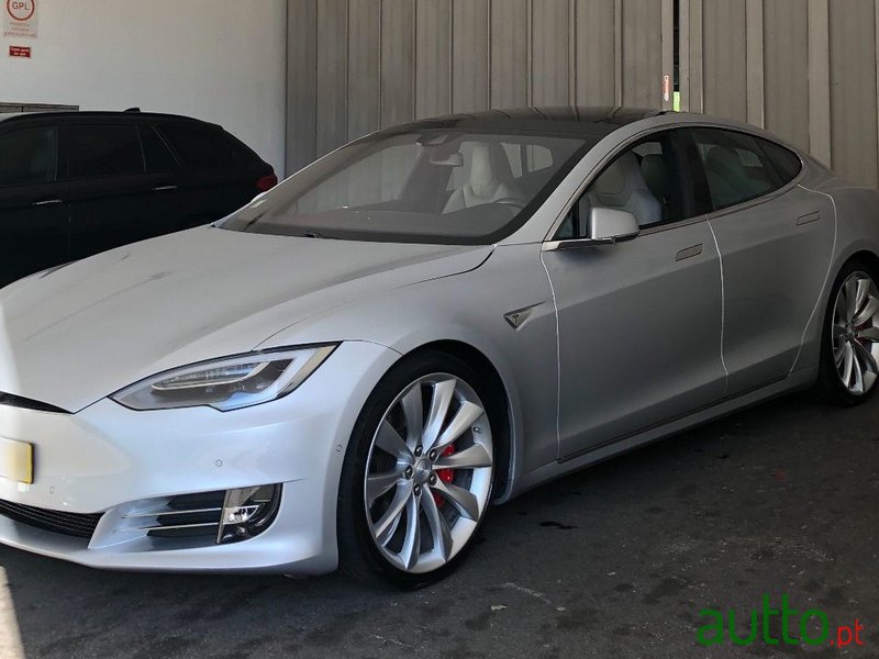 2017' Tesla Model S photo #4