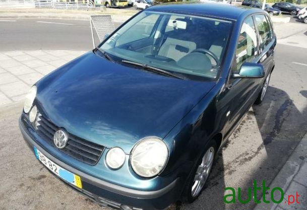 2002' Volkswagen Polo 1.4 Tdi photo #2