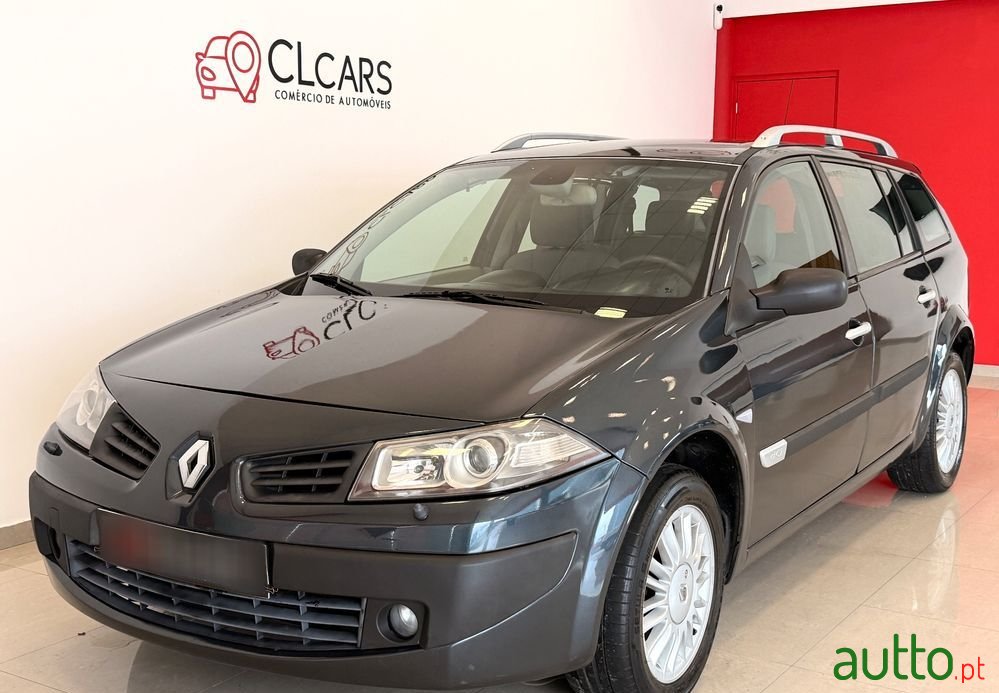 2006' Renault Megane Break photo #1