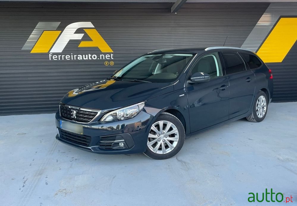 2019' Peugeot 308 Sw photo #1