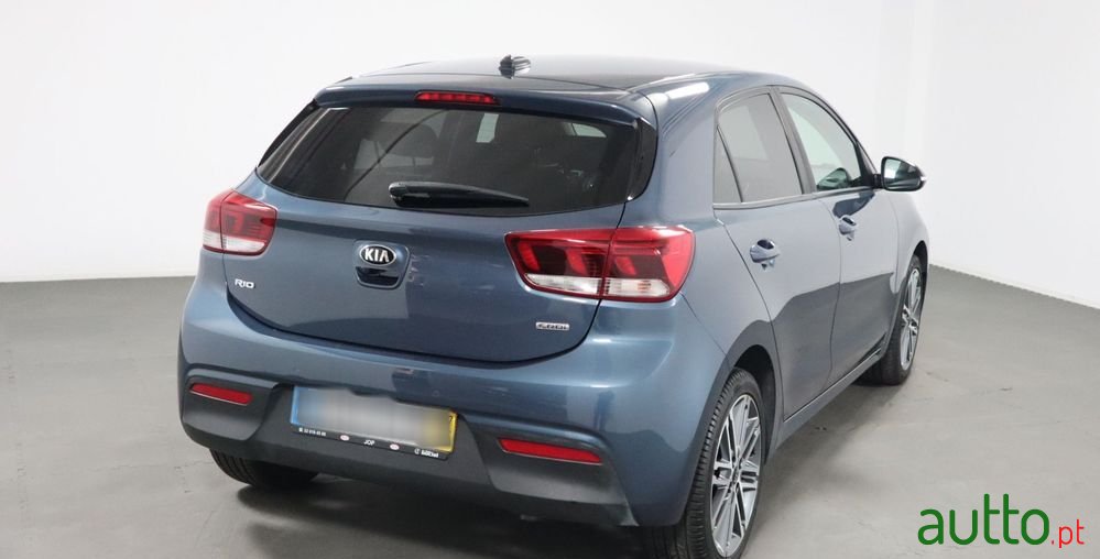 2017' Kia Rio 1.4 Crdi Tx photo #4