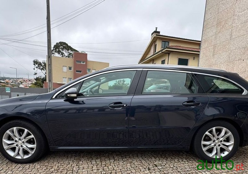 2015' Peugeot 508 Sw photo #5