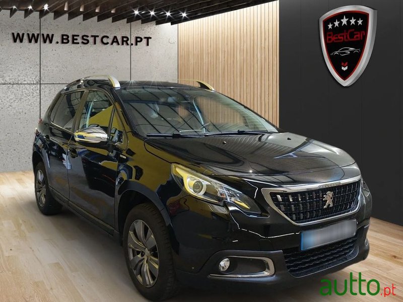 2017' Peugeot 2008 photo #2