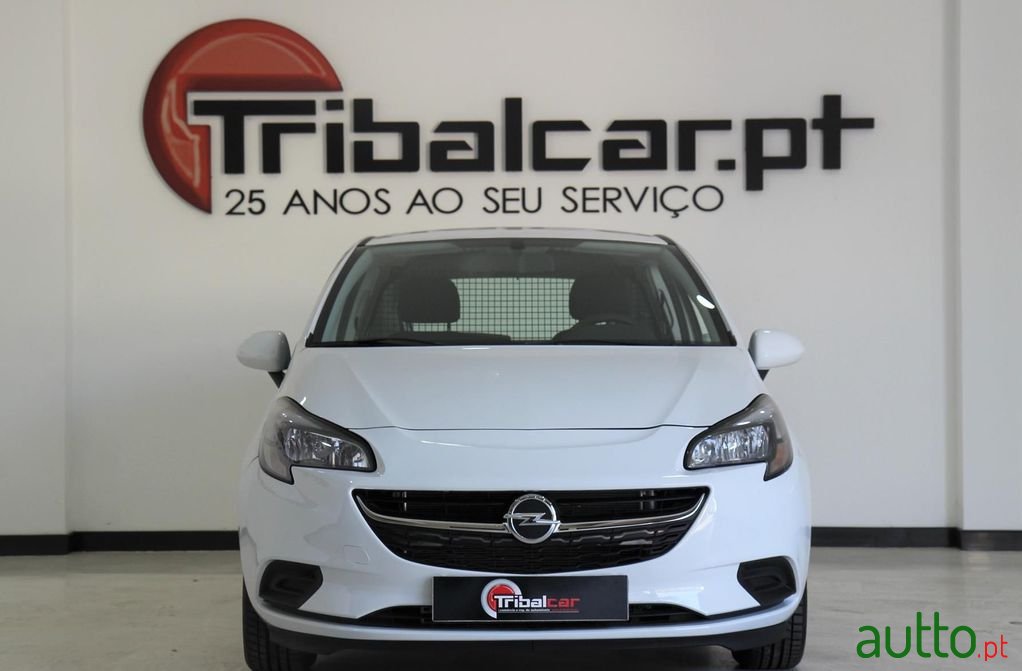 2015' Opel Corsa photo #3