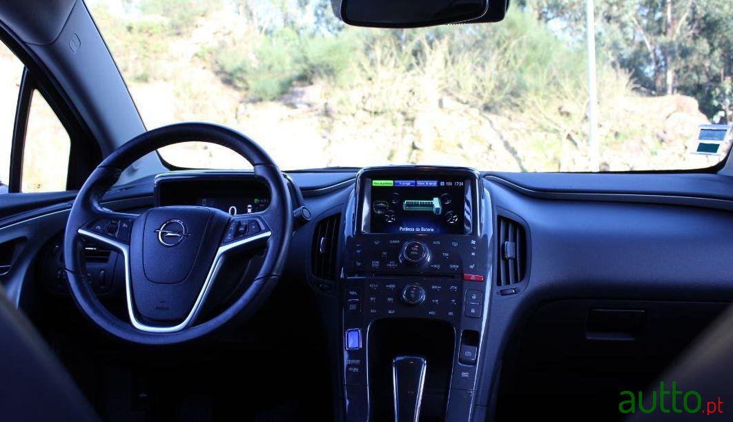 2012' Opel Ampera 1.4 Ecotec photo #2