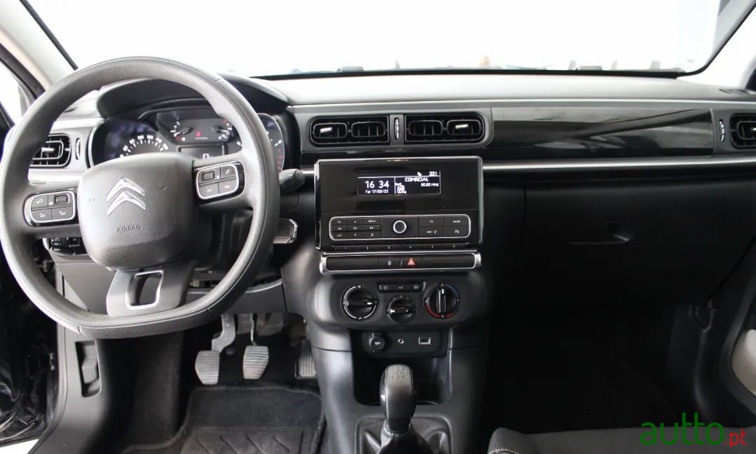 2017' Citroen C3 photo #6
