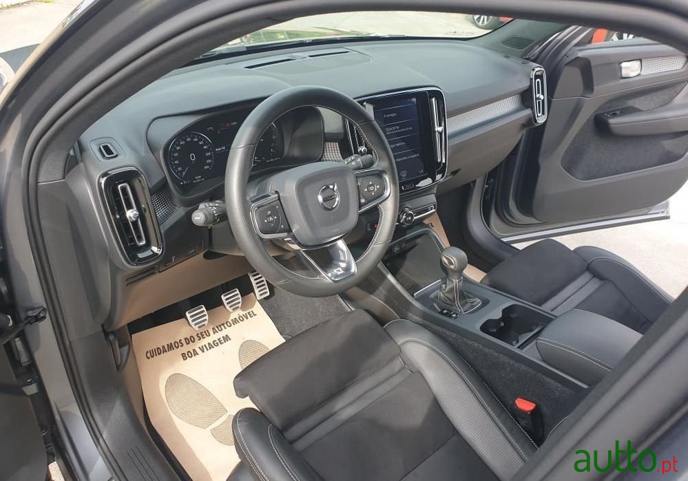 2018' Volvo Xc 40 photo #5