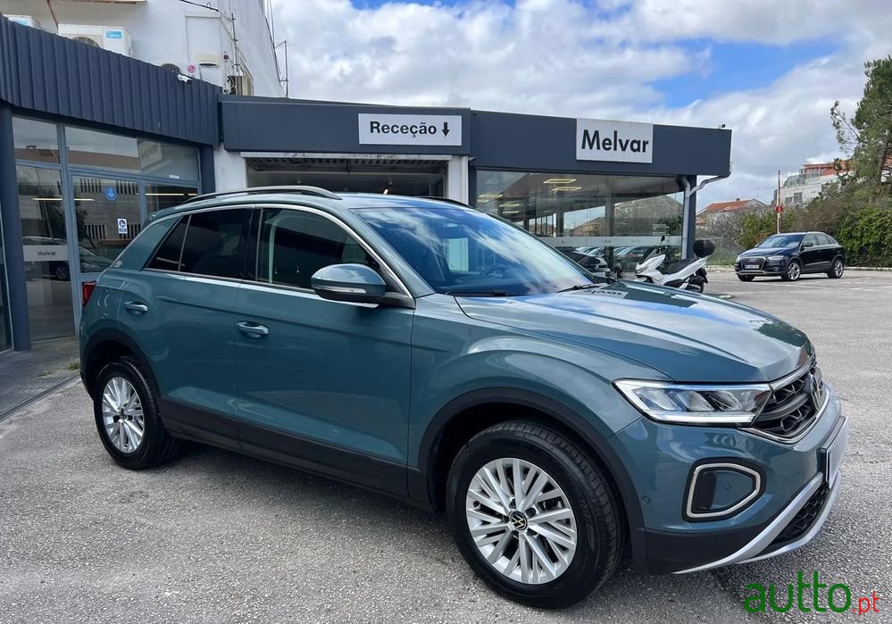 2023' Volkswagen T-Roc 1.0 Tsi Life photo #4