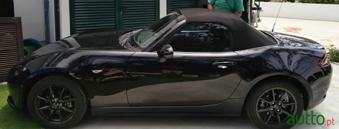 2015' Mazda MX-5 photo #4