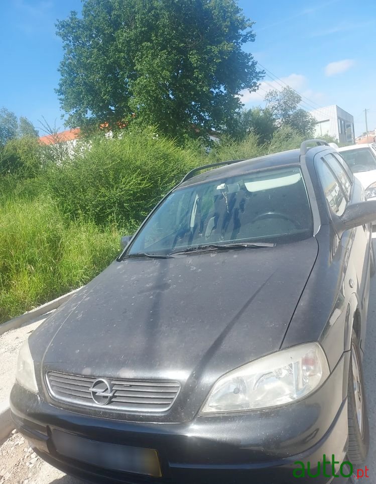 2002' Opel Astra Caravan photo #2