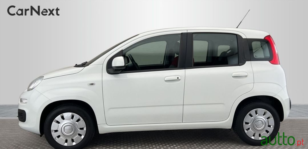 2018' Fiat Panda photo #2