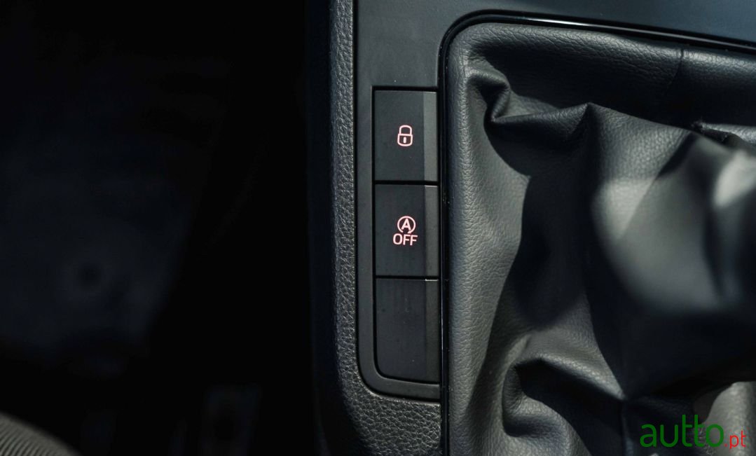 2018' SEAT Ibiza photo #6