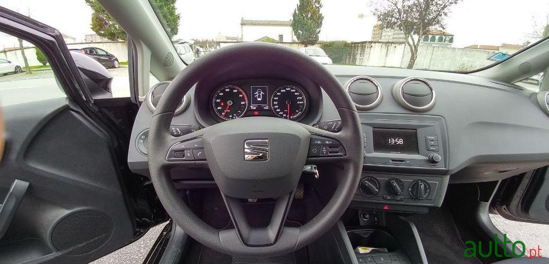 2017' SEAT Ibiza 1000 75Cv photo #2
