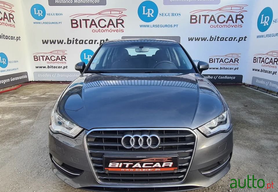 2016' Audi A3 Sportback photo #3