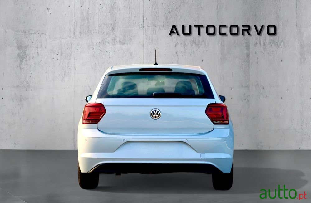 2019' Volkswagen Polo 1.0 Tsi Highline photo #4