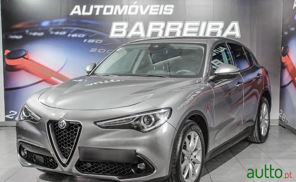 2017' Alfa Romeo Stelvio 2.2 D Super At8 photo #6