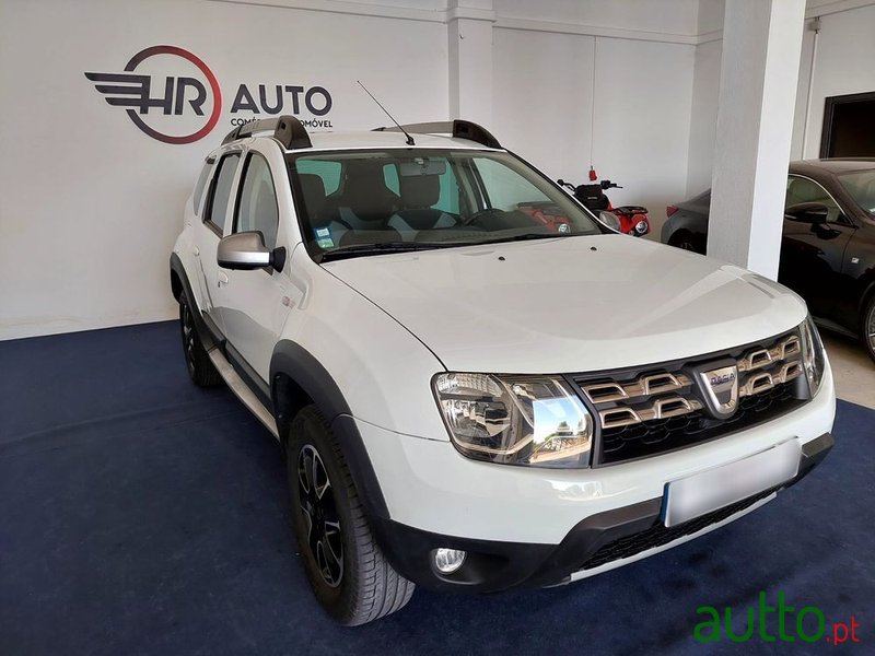 2015' Dacia Duster 1.5 Dci Prestige photo #3