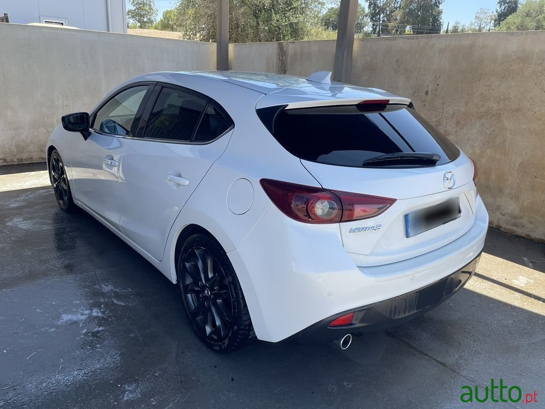 2015' Mazda 3 photo #6