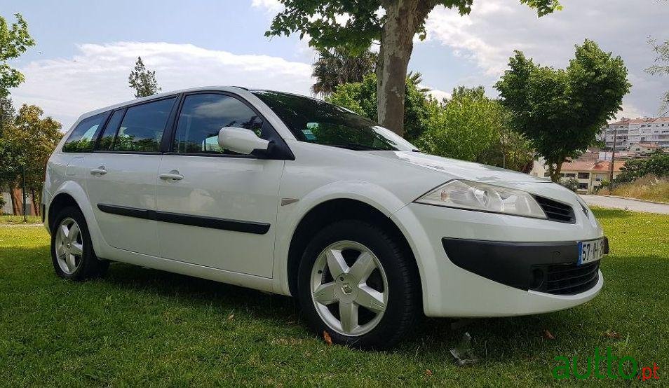 2007' Renault Megane Break photo #3