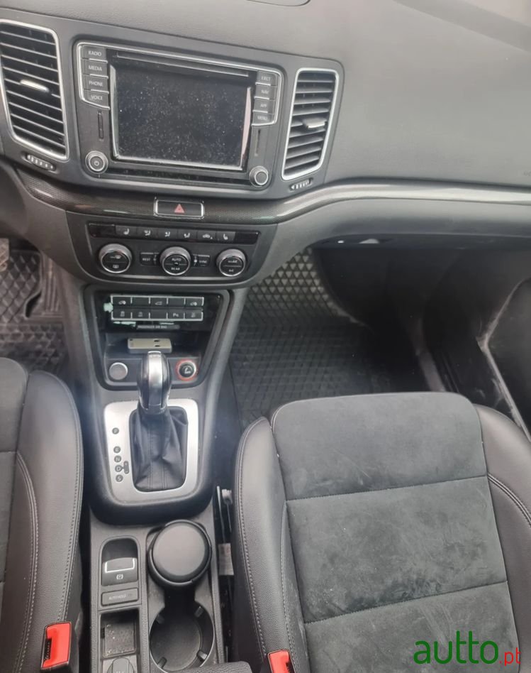 2019' SEAT Alhambra photo #2