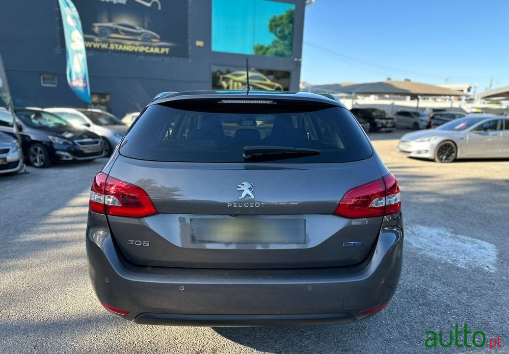 2015' Peugeot 308 Sw photo #6