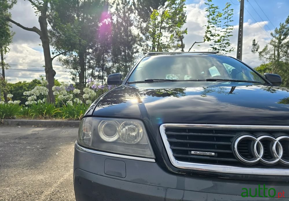 2002' Audi A6 Allroad photo #2