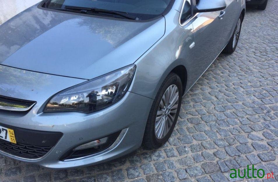 2014' Opel Astra Cosmos St 1.6 136 Cv photo #1