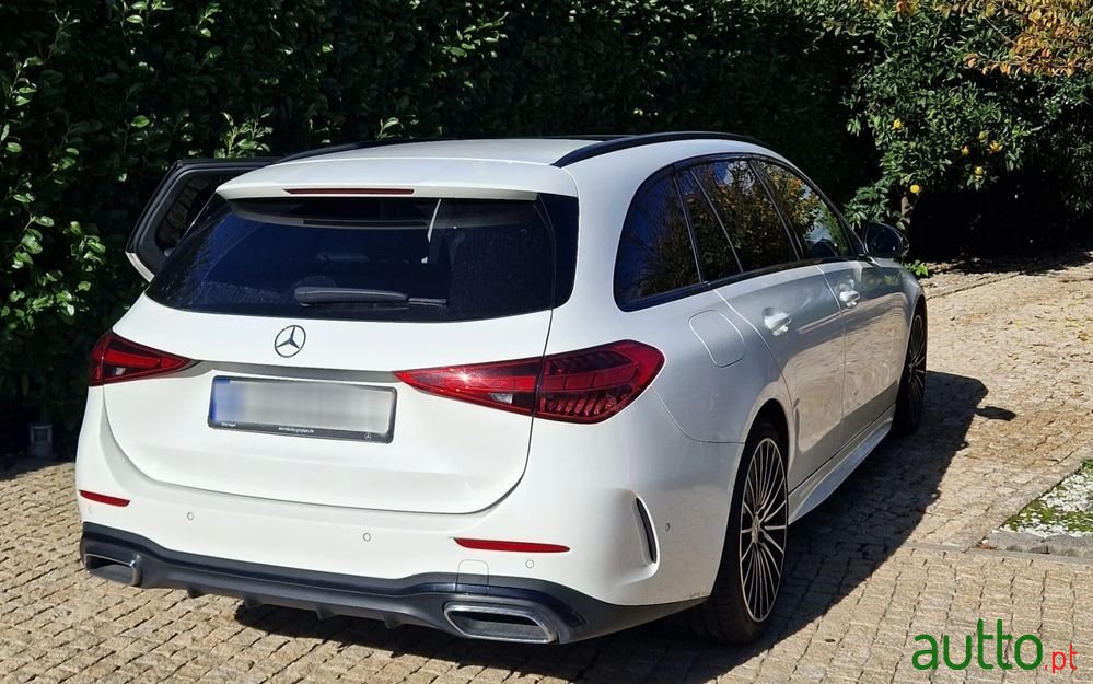 2022' Mercedes-Benz Classe C Station photo #1