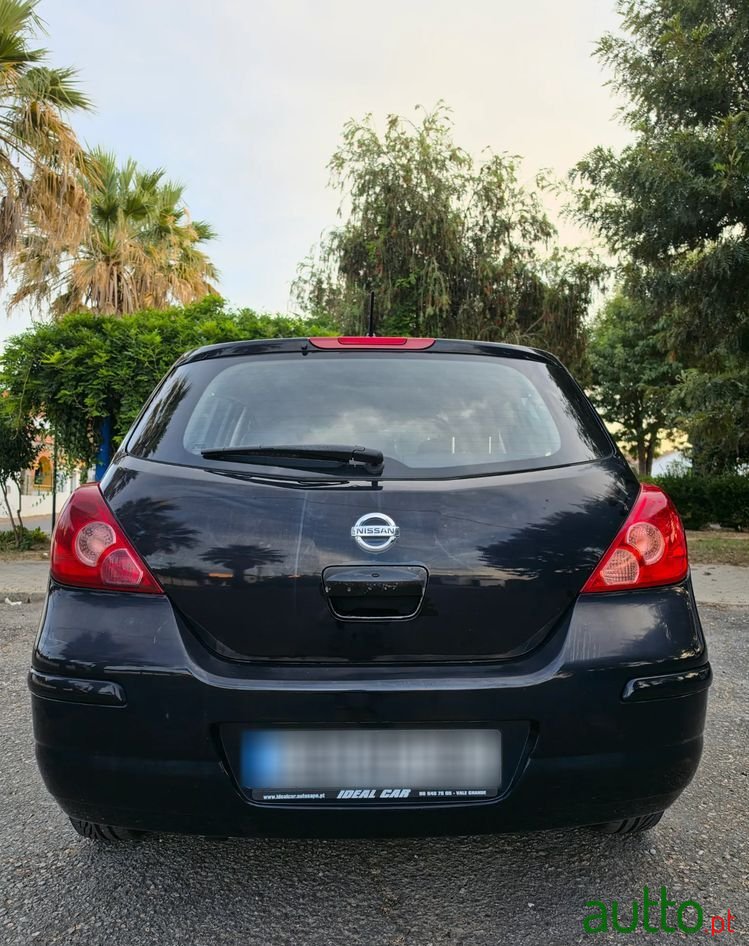 2009' Nissan Tiida 1.5 Dci Acenta Pack photo #4