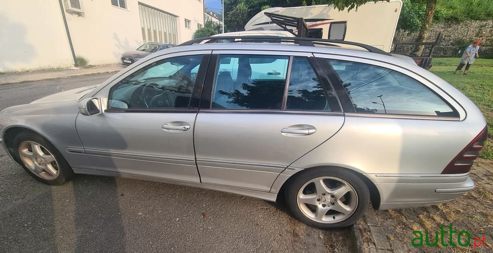 2001' Mercedes-Benz C 220 Cdi Avantgarde photo #4