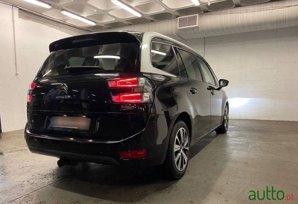 2018' Citroen C4 Grand Picasso photo #5