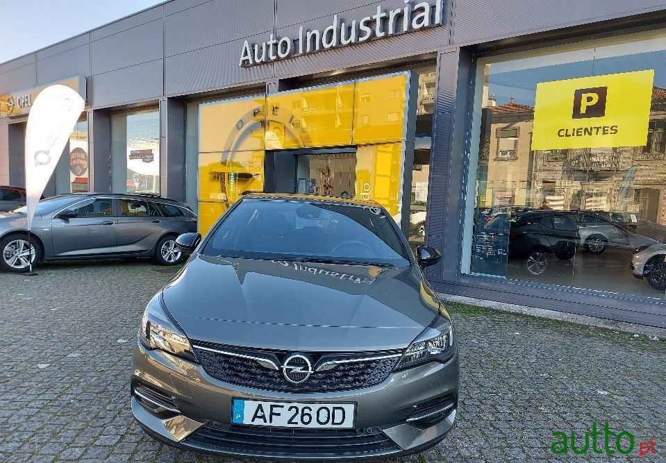 2021' Opel Astra photo #4