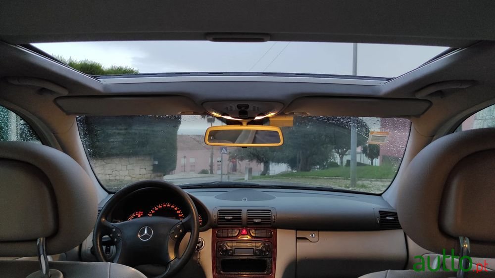 2003' Mercedes-Benz Classe C K Classic photo #1