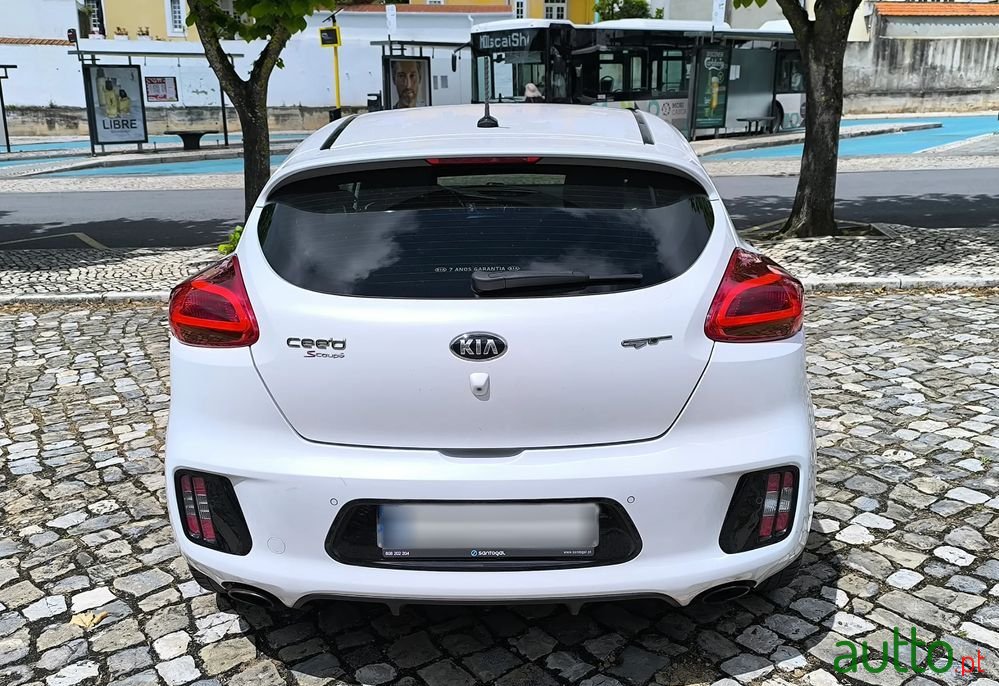 2015' Kia Ceed photo #5