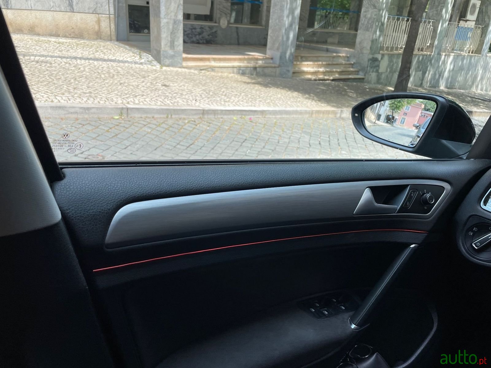 2016' Volkswagen Golf photo #6