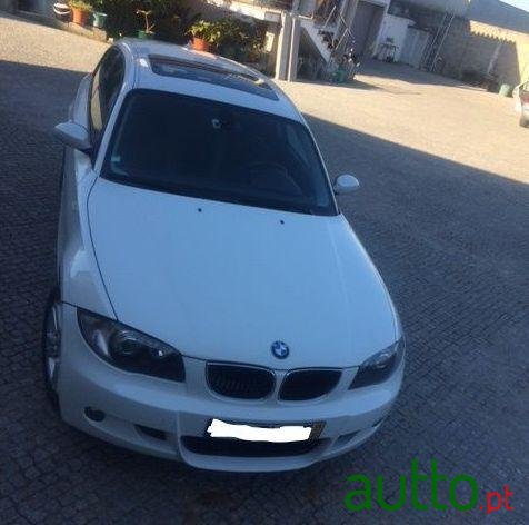 2008' BMW 120 D  Kit M photo #2