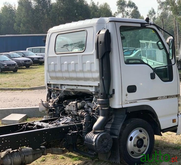 2010' Isuzu i-Series photo #3