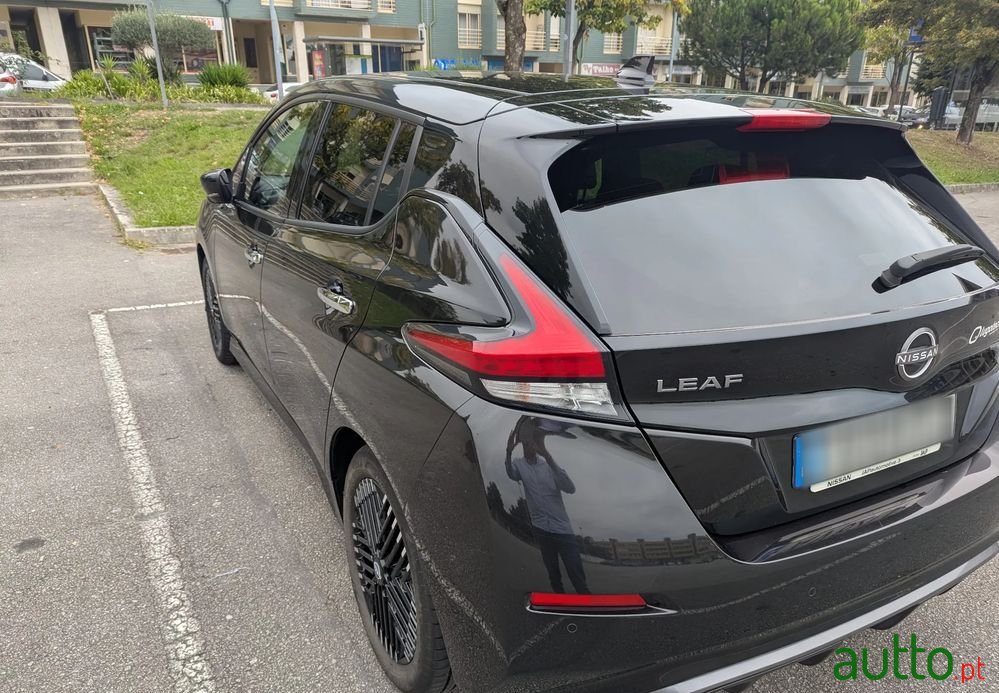 2022' Nissan Leaf Tekna photo #6