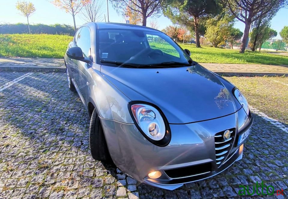 2012' Alfa Romeo MiTo photo #5