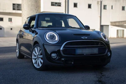2015' MINI Cooper S 3 Portas