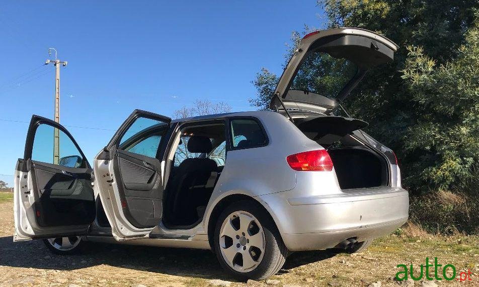 2006' Audi A3 Sportback photo #2