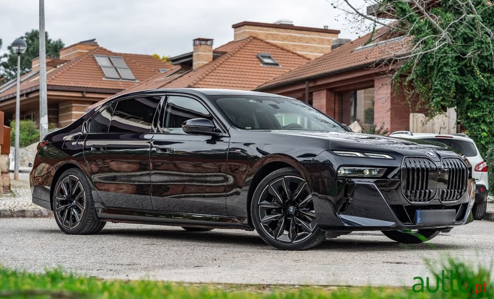 2024' BMW Série I photo #2