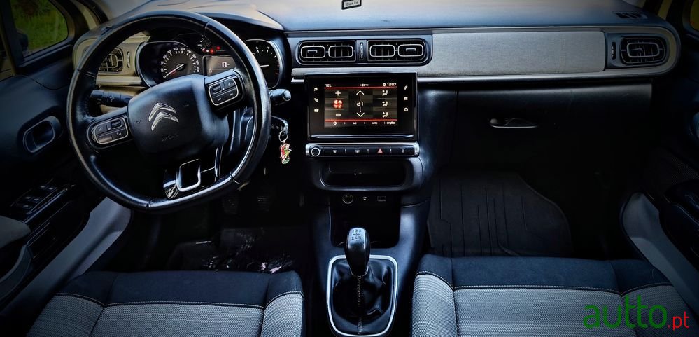 2017' Citroen C3 photo #5