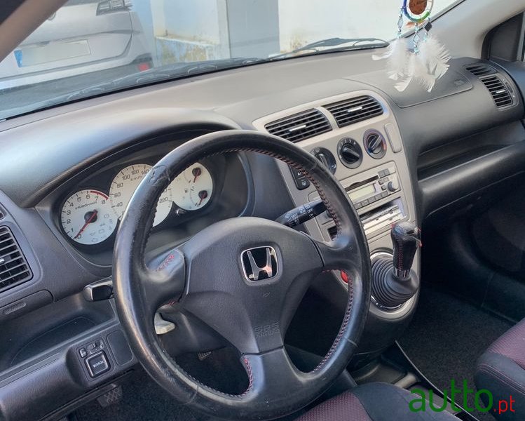 2004' Honda Civic 1.4 Sport photo #4
