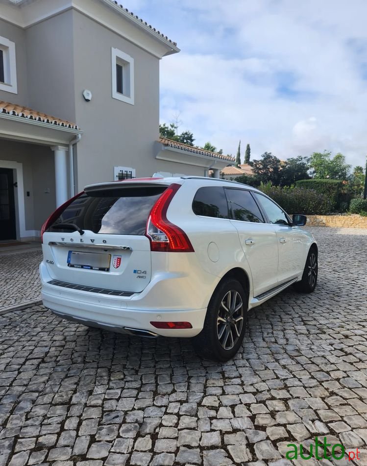 2016' Volvo Xc 60 photo #3