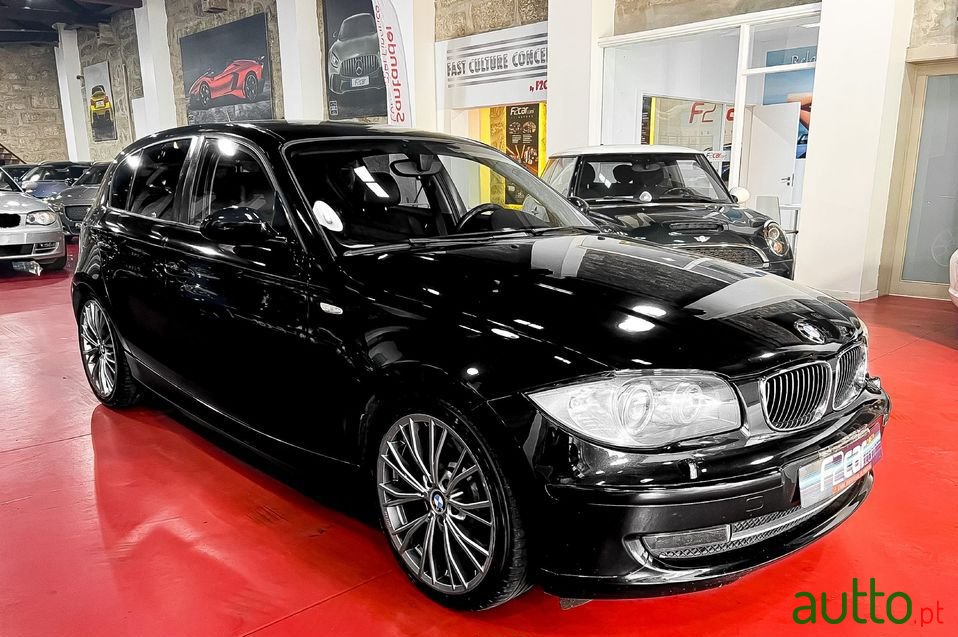 2007' BMW 123 photo #3