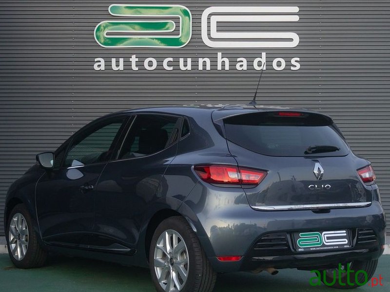 2019' Renault Clio 0.9 Tce Limited photo #4