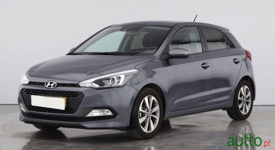 2017' Hyundai i20 photo #1